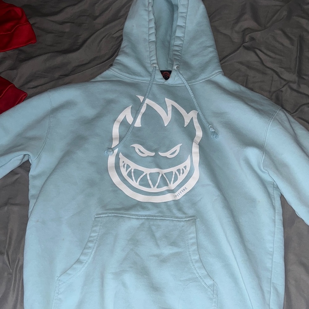Spitfire baby blue hoodie🌐
